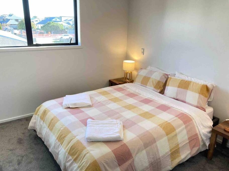 Cheerful 2 Bedroom Townhouse In Addington! Christchurch Exterior foto
